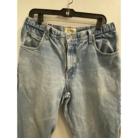 LL BEAN MEN COMFORT WAIST JEAN 35/30 SIMPLE BASIC JEAN GREAT CONDITION - Picture 9 of 12